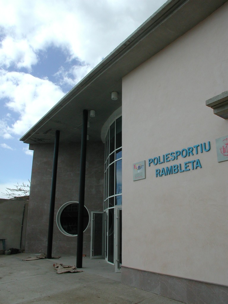 Poliesportiu-Rambleta-Arquimunsuri-6